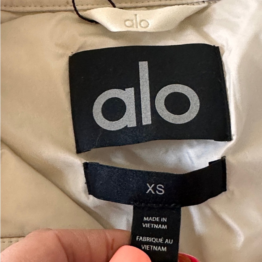Alo Yoga NWT SZ XS Explorer Button Down Bone White Oversized Shacket W5114R - Picture 12 of 16